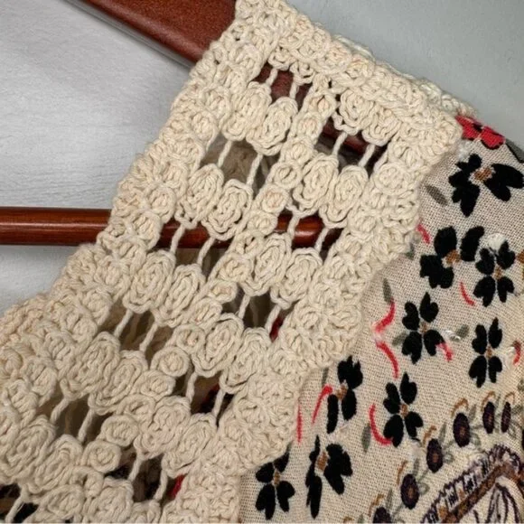 Torrid Babydoll Clip Dot Crinkle Gauze Crochet Neck Top Size 2x - Picture 10 of 16